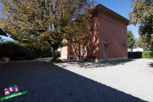 Casa indipendente, Minerbio, Bologna